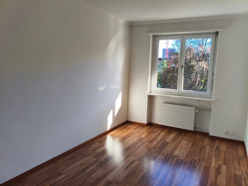 Befristete, Moderne 3 Zimmer Wohnung in Zürich (2)
