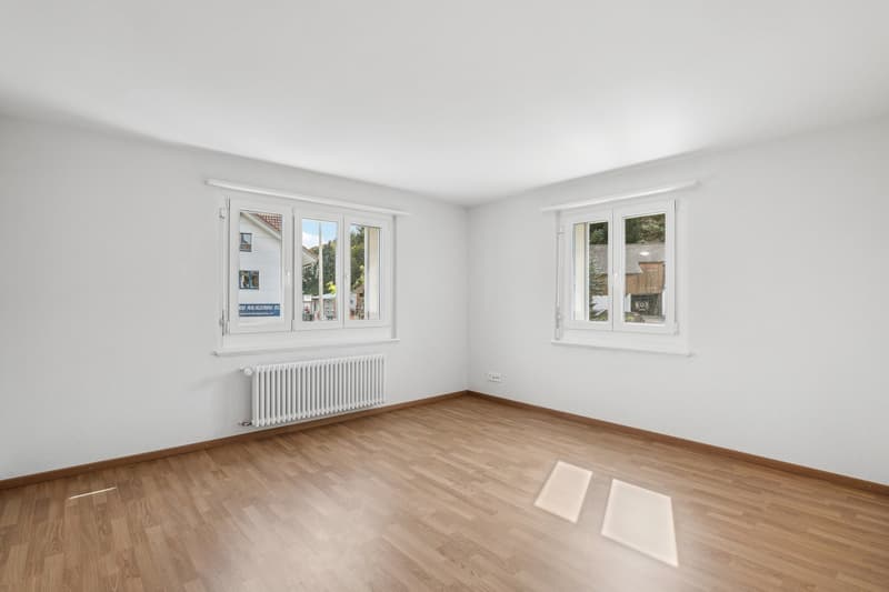Moderne 4.5-Zimmerwohnung mit Stil und Komfort (4)