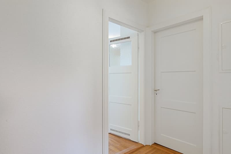 Diese charmante, helle 2-Zimmer-Wohnung mit Balkon ist perfekt für Singles oder Paare! (5)