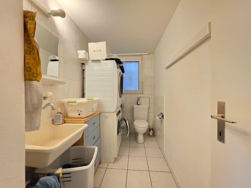 Attraktives Gewerbelokal für Coiffeur oder Detailhandel zu vermieten! (8)