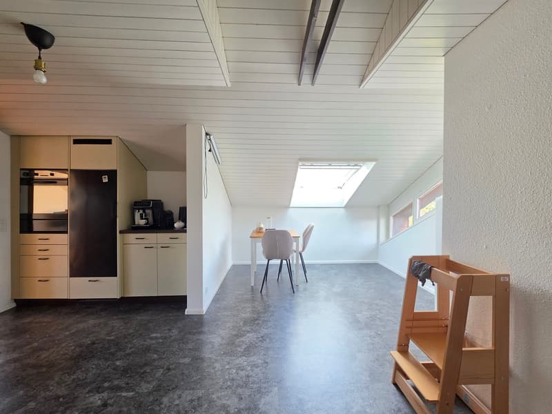 Charmante 4.5-Zimmer-Wohnung in Bubendorf (2)