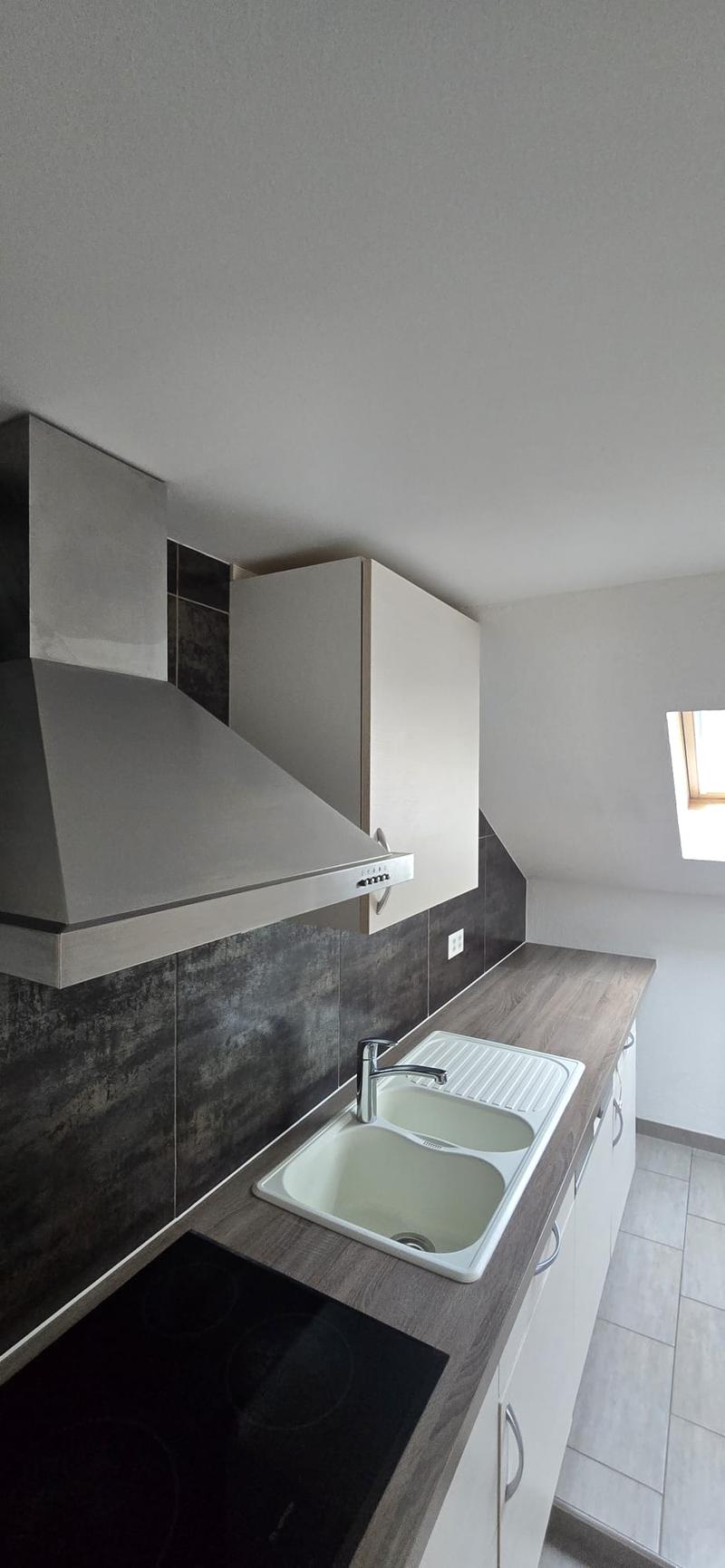 Appartement de 3 pièces à louer au Locle – disponible immédiatement (3)