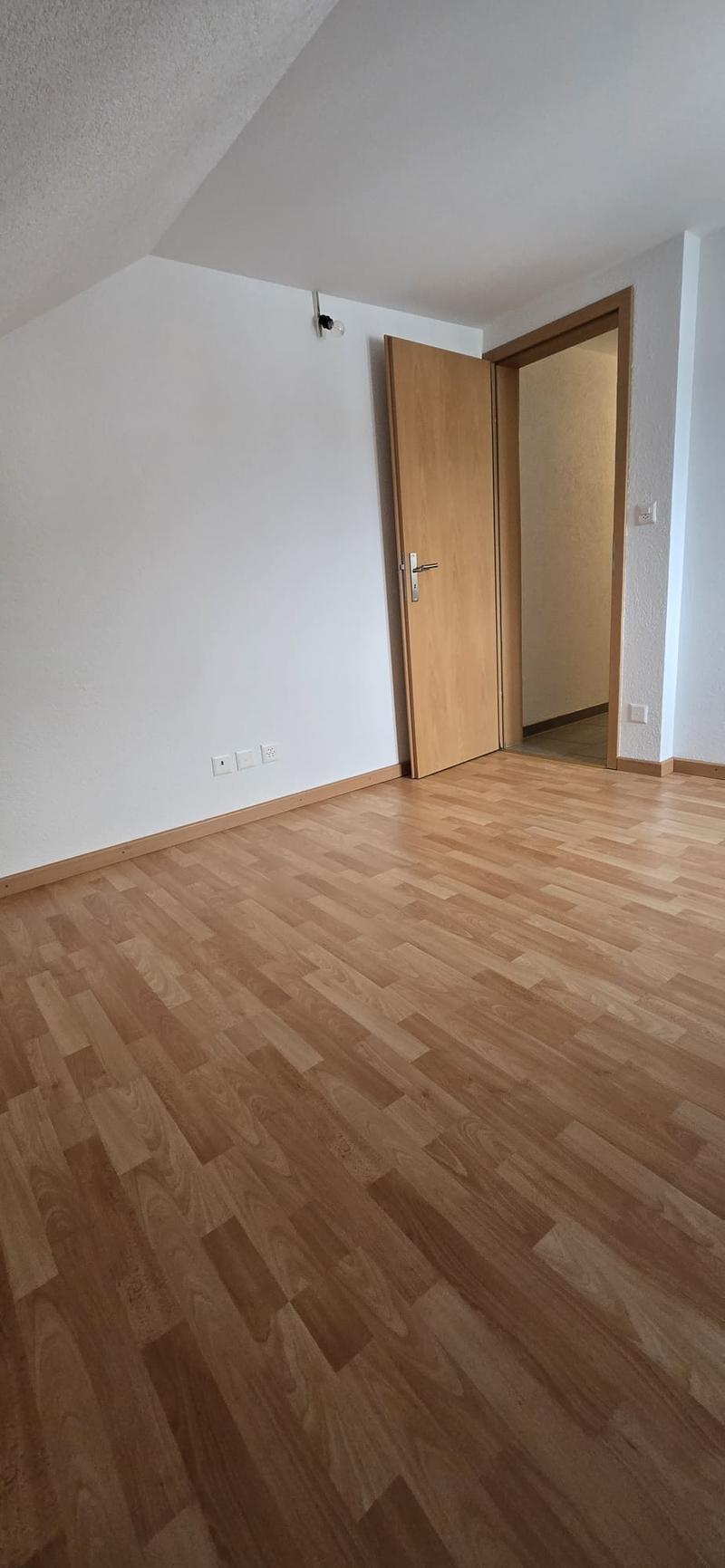Appartement de 3 pièces à louer au Locle – disponible immédiatement (6)