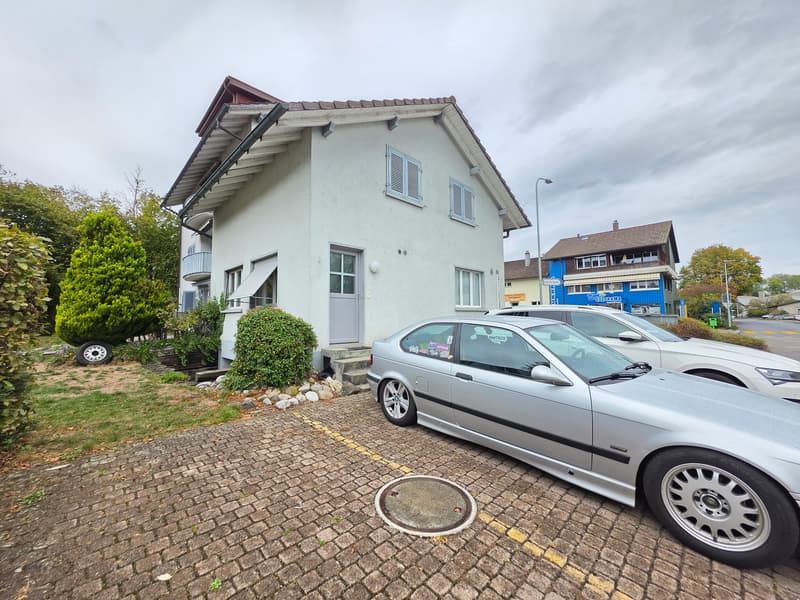 Gemütliche 2-Zimmer-Wohnung mit Balkon in Langenthal (1)