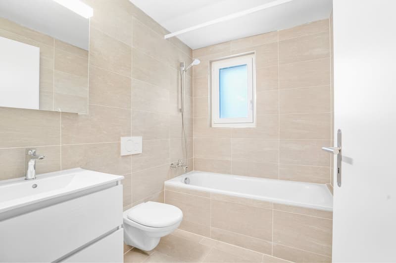 Neurenovierte 2-Zimmer-Wohnung mit Balkon (8)