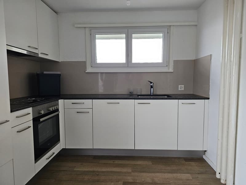Charmante Balkonwohnung im Grünen! (2)