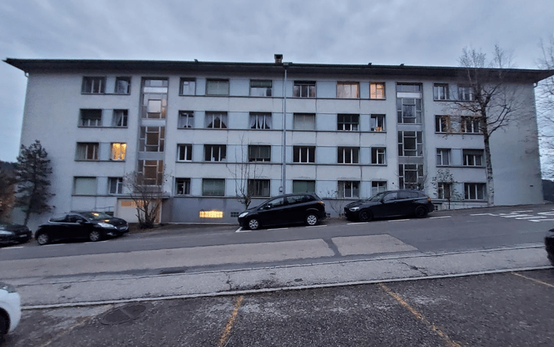 Charmant appartement de 2 pièces à Le Locle, disponible immédiatement (14)