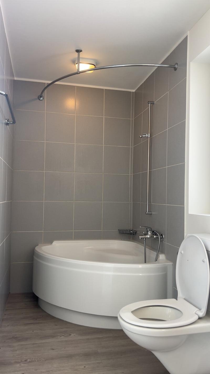 Appartement de 3,5 pièces élégant avec terrasse ensoleillée sur le toit au cœur de Zurich (8)