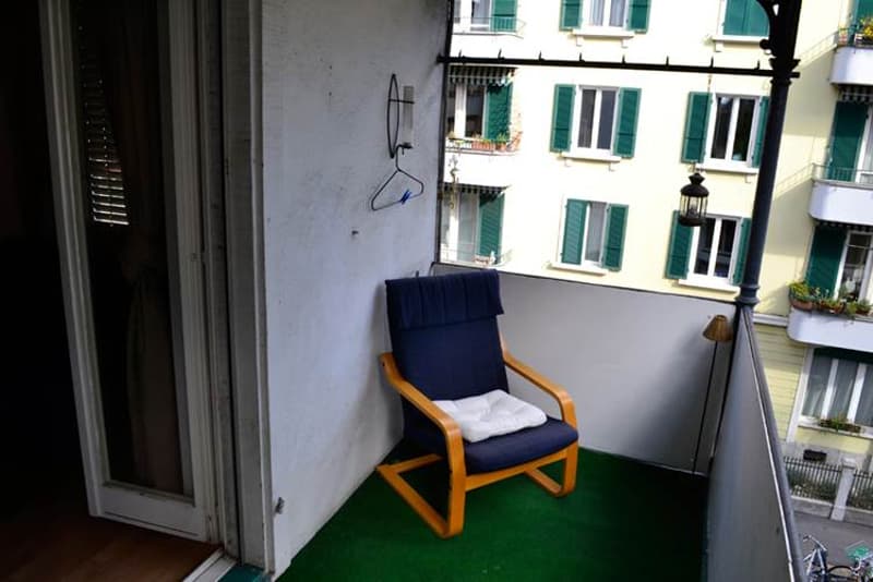 Charmante 2-Zimmer-Wohnung an der Zelgstrasse in Zürich (4)