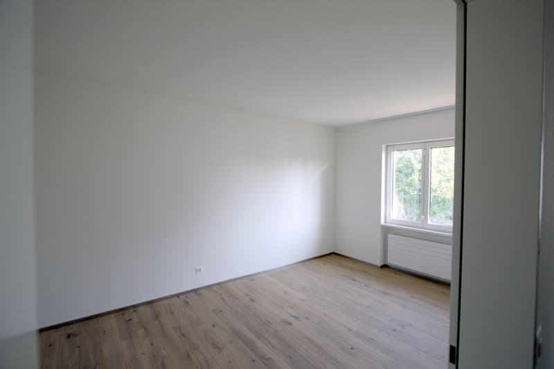 Moderne und helle 2.5 Zimmer-Wohnung Nähe Uetliberg (3)