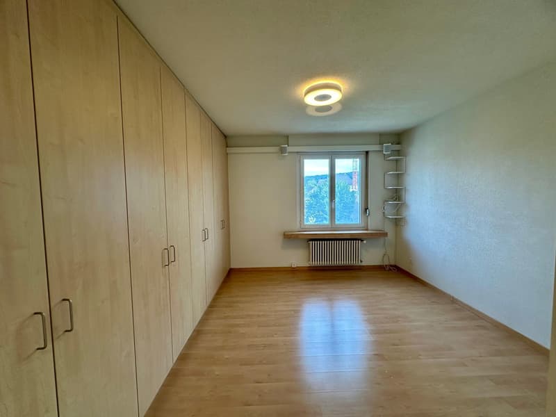 Zuhause in Oerlikon – 4 Zimmer mit Cheminée und Balkon (6)