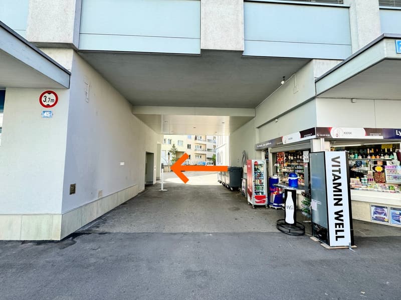 Garagenplatz über Autolift (1)