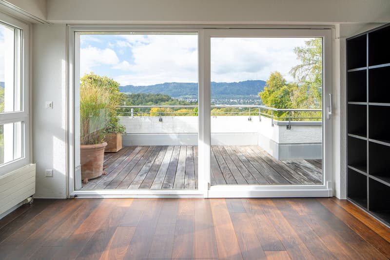 Sonnige, helle Designer-2-Zimmer-Wohnung mit Seesicht (4)