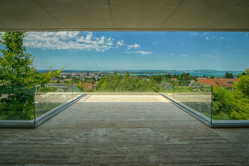 Villa di prima classe con vista lago 180, una posizione unica su una collina sopra Kreuzlingen sul lago di Costanza (4)