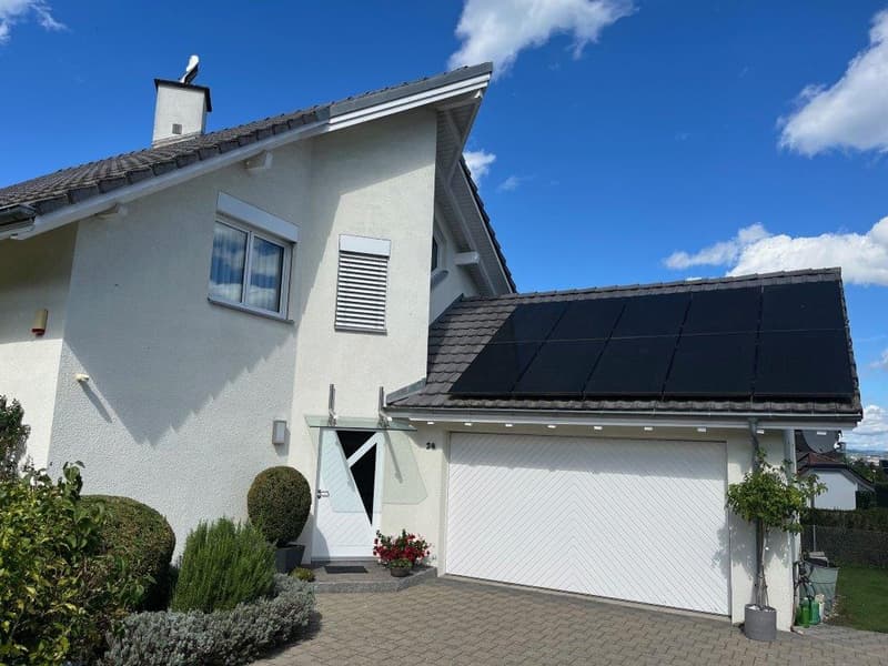 Charmantes Einfamilienhaus in ruhiger Lage in Bottighofen (4)