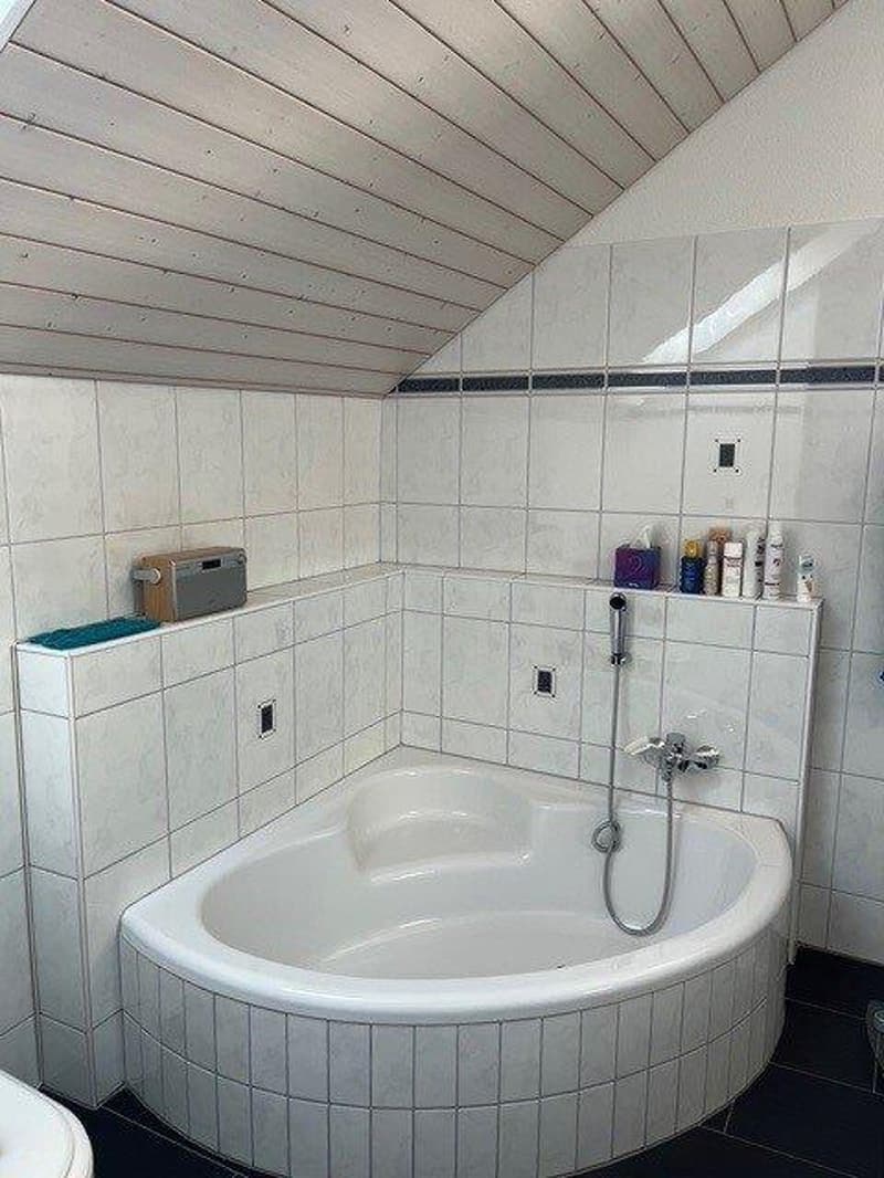 Charmantes Einfamilienhaus in ruhiger Lage in Bottighofen (6)