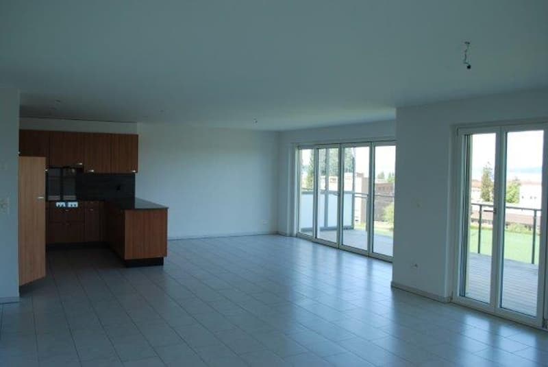 Appartement lumineux 4.5 pièces avec vue sur le lac à Münsterlingen – disponible immédiatement ! (5)