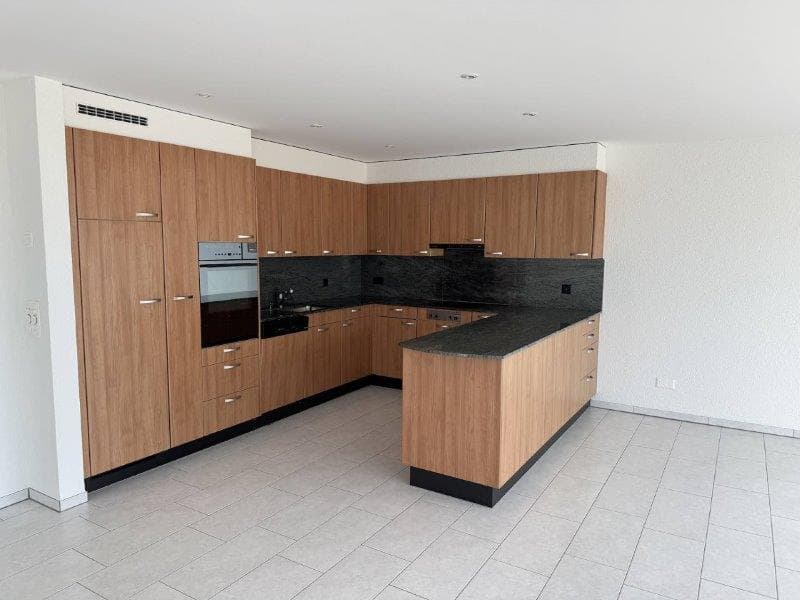 Helle 4.5-Zimmer-Wohnung mit Seesicht in Münsterlingen – sofort verfügbar! (5)