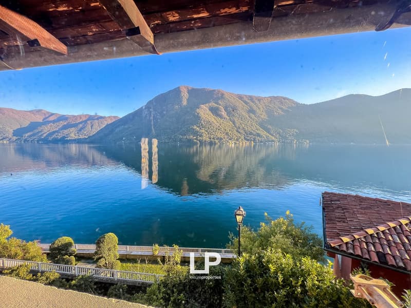 Villa in Valsolda directly on the lake (25)