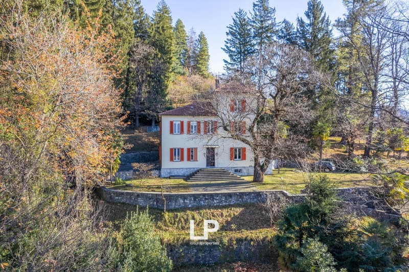 Villa avec dépendance Cittiglio (2)