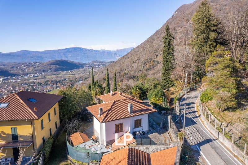 Villa avec dépendance Cittiglio (38)