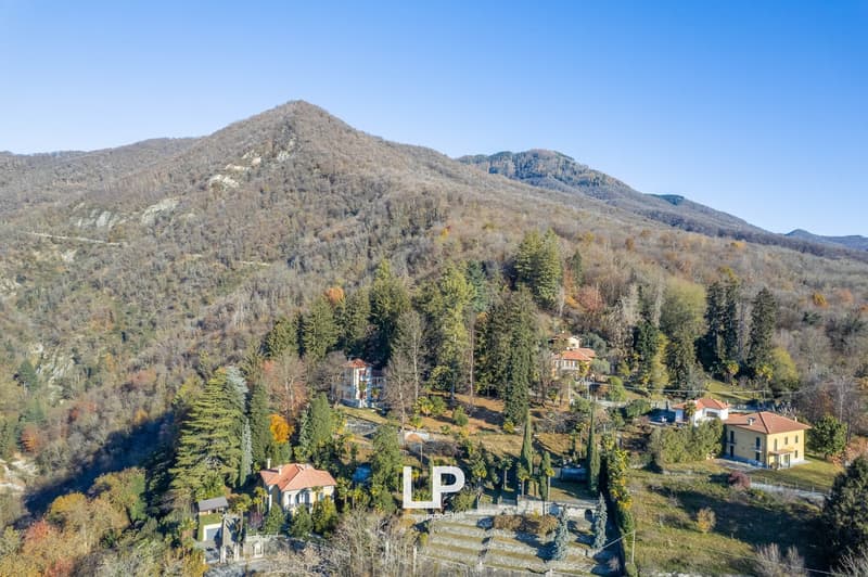 Villa avec dépendance Cittiglio (37)