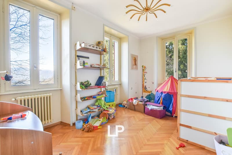 Villa avec dépendance Cittiglio (22)
