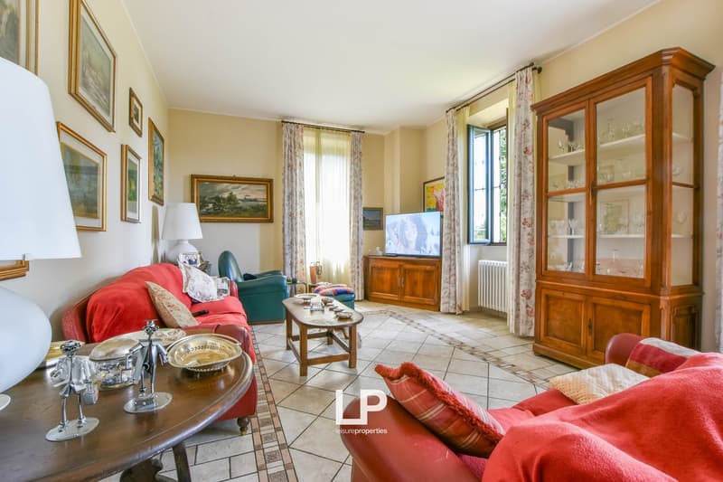 Villa in Lisanza (15)