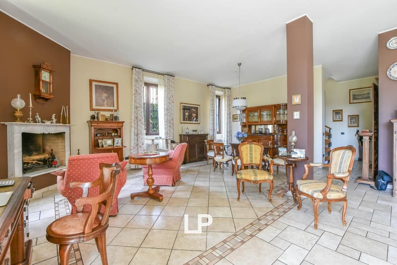 Villa in Lisanza (14)