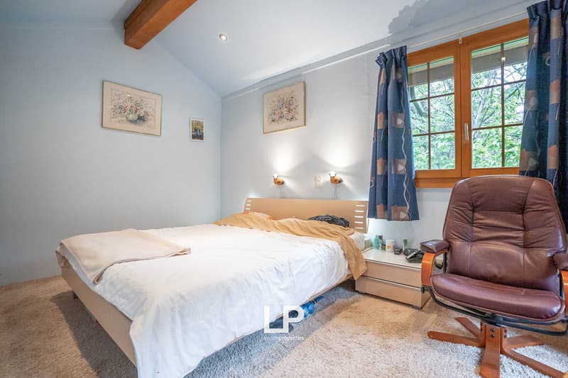 Chalet Castanea is a 5-bedroom chalet in the heart of Mörel-Filet's green nature. (13)