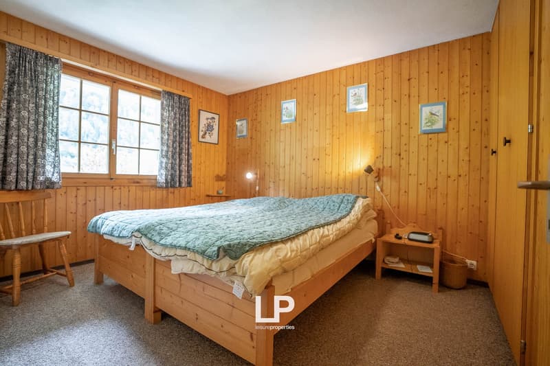 Chalet Castanea is a 5-bedroom chalet in the heart of Mörel-Filet's green nature. (18)