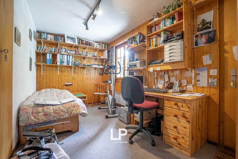 Chalet Castanea is a 5-bedroom chalet in the heart of Mörel-Filet's green nature. (19)