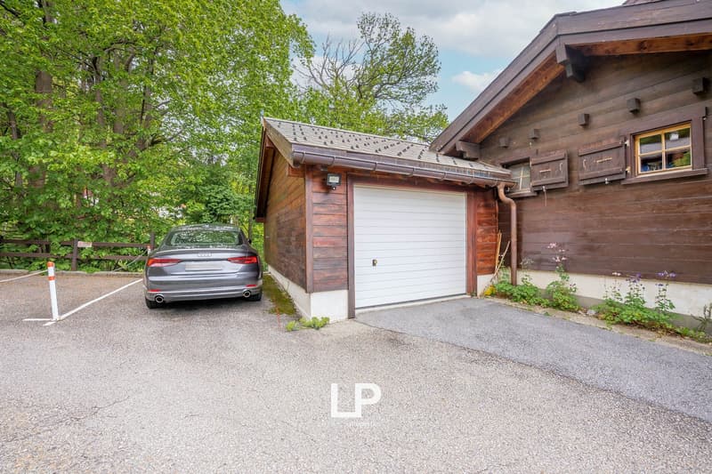 Chalet Castanea is a 5-bedroom chalet in the heart of Mörel-Filet's green nature. (31)