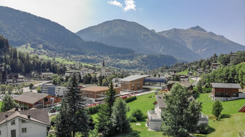 Bello e spazioso monolocale direttamente dietro il hub OV a Fiesch (10)