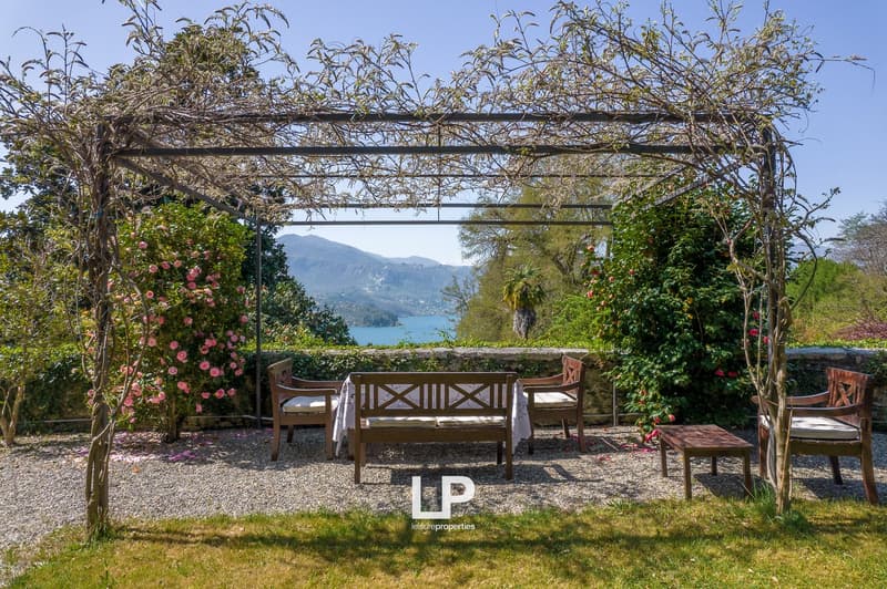 Villa in Orta San Giulio (9)