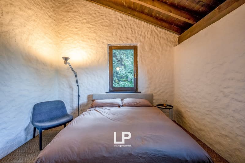 Rustic Angera (44)