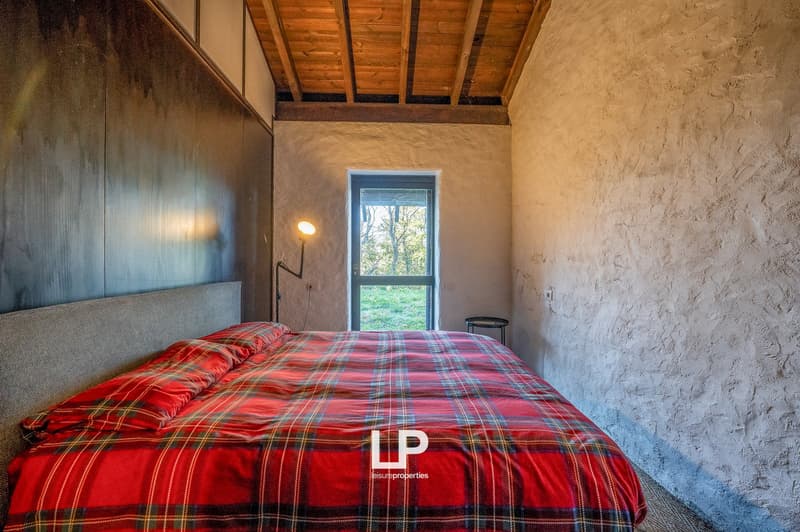 Rustic Angera (53)