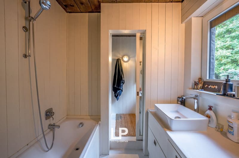 Rustic Angera (42)