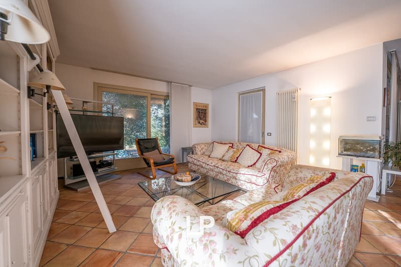 Maison unifamiliale à Sesto Calende (15)