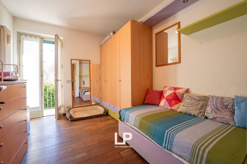 Maison unifamiliale à Sesto Calende (44)