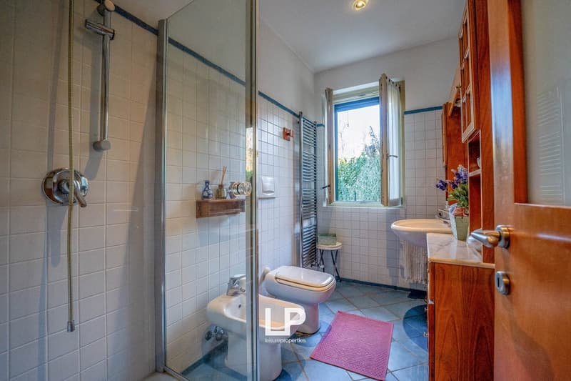 Maison unifamiliale à Sesto Calende (37)