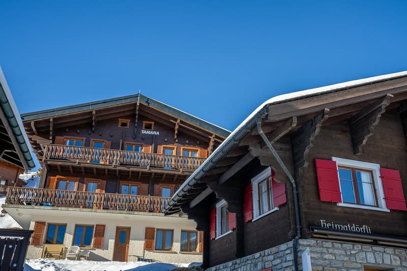 4-family house directly on the piste with high rental potential and flexible self-use (80)