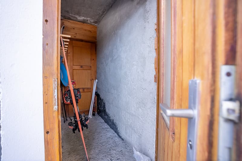 4-family house directly on the piste with high rental potential and flexible self-use (76)