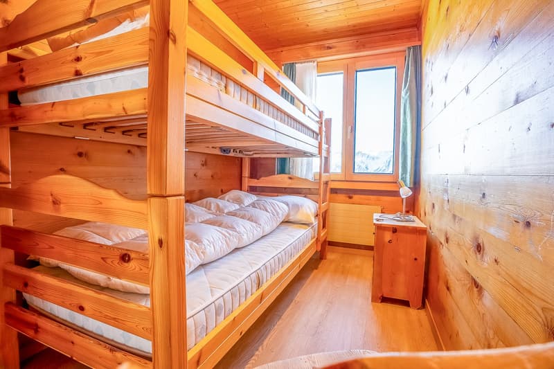 4-family house directly on the piste with high rental potential and flexible self-use (56)