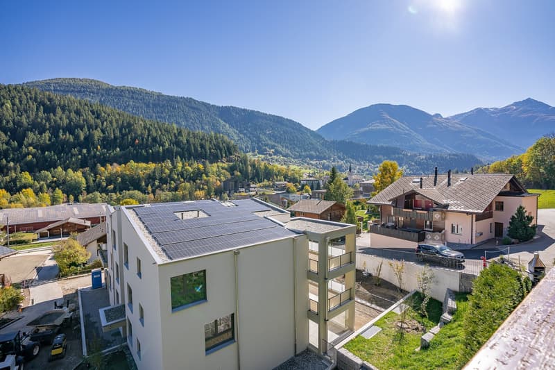 Spacious duplex apartment with 5 bedrooms, sun balconies, and two parking spaces (20)