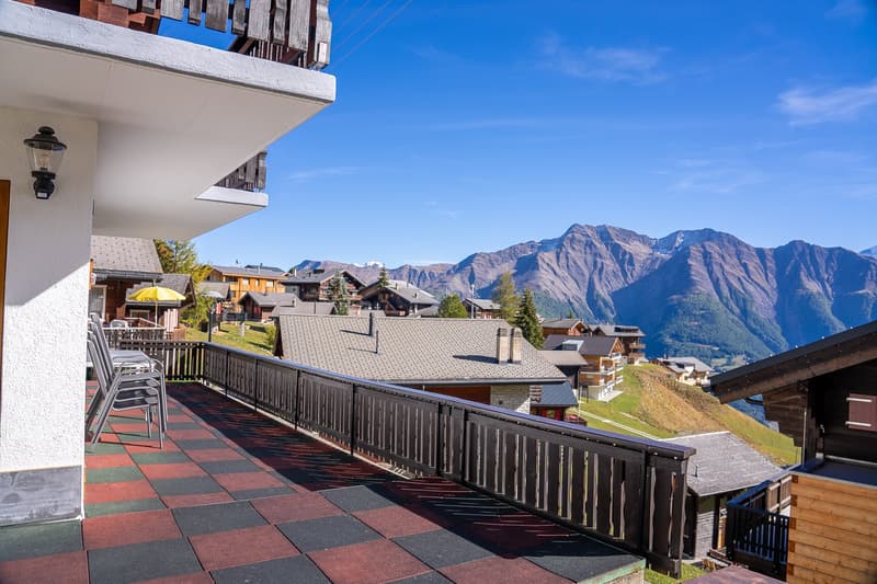 Authentic Swiss blockhouse chalet with unobstructed views and two living units in Riederalp West (41)