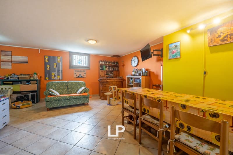 Villa indipendente Leggiuno (46)