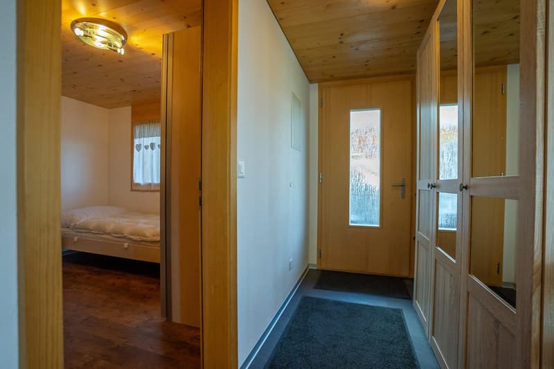 Grosszügige Ferienwohnung mit drei Balkonen im Herzen der Bettmeralp (33)