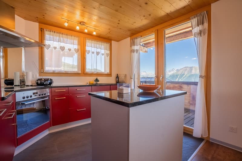 Grosszügige Ferienwohnung mit drei Balkonen im Herzen der Bettmeralp (9)