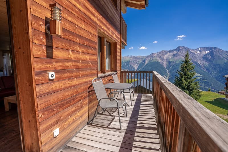 Grosszügige Ferienwohnung mit drei Balkonen im Herzen der Bettmeralp (27)
